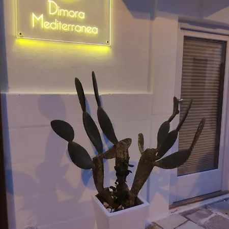 Pensión Dimora Mediterranea *
